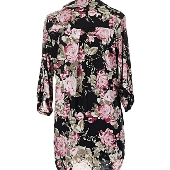 Plus Size Floral Top - Picture 7 of 8